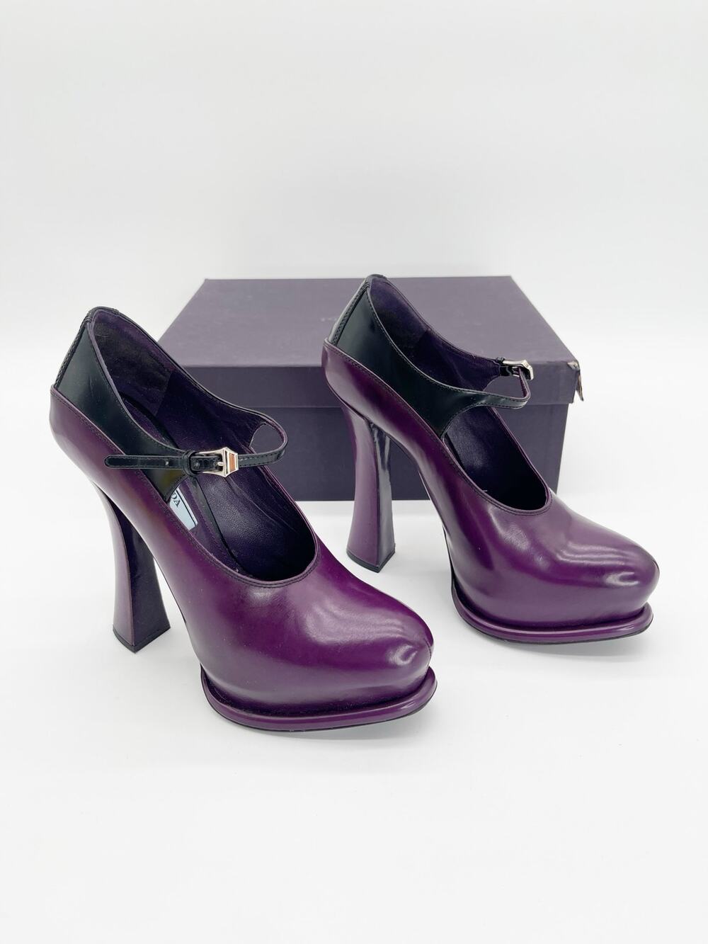 Prada Fall 2012 Runway Purple Black Leather Mary Jane Platform Pumps Heels IT 37